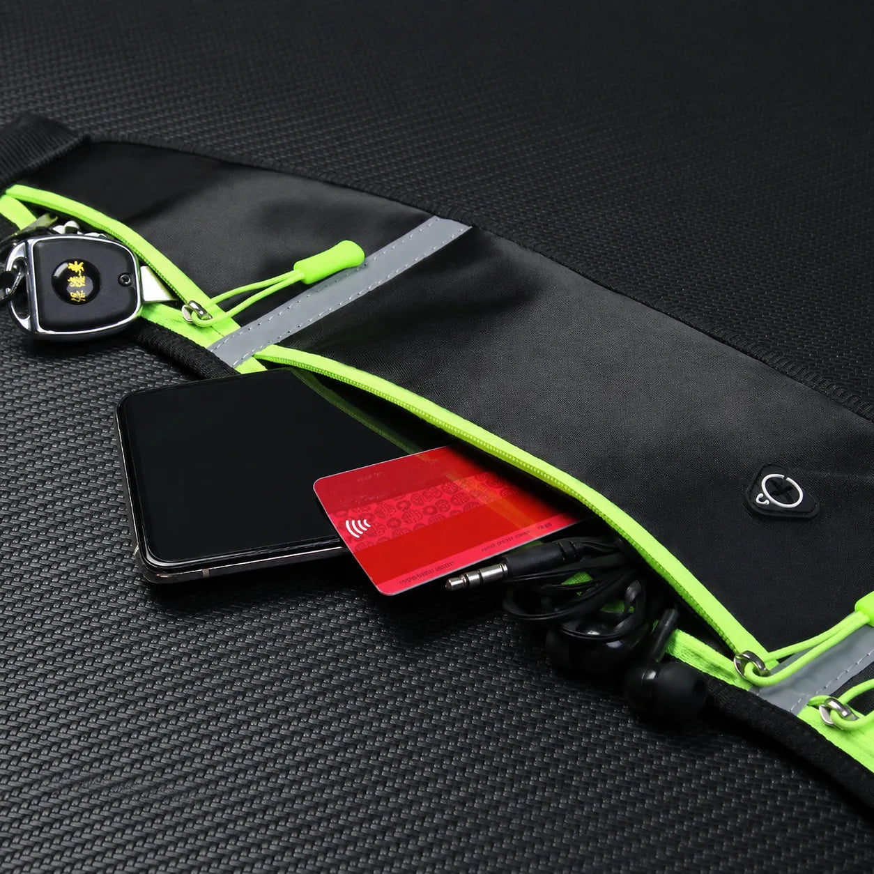 EvoPulse Smartwatch + Free Fitness Waist Bag